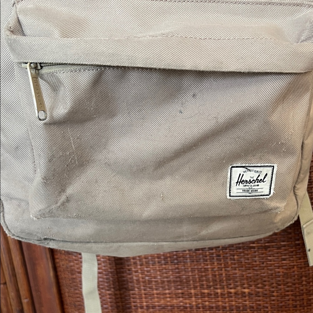 Herschel Supply Company Light Khaki Backpack with Patch - Picture 5 of 9